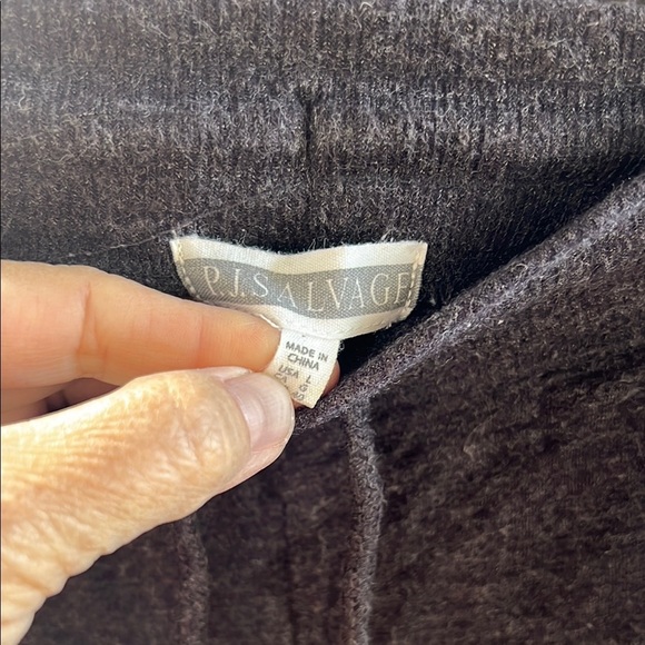 PJ Salvage Black Jogger Pants Large - Picture 2 of 3